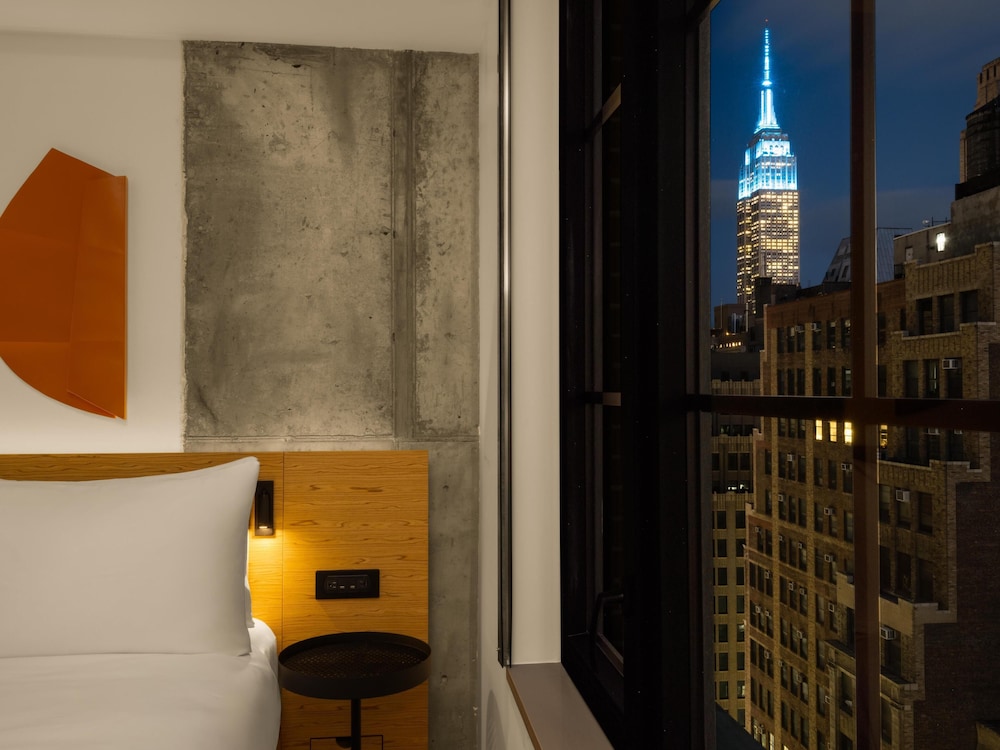 Hotel 38 New York City, Tapestry Collection by Hilton 6/52
