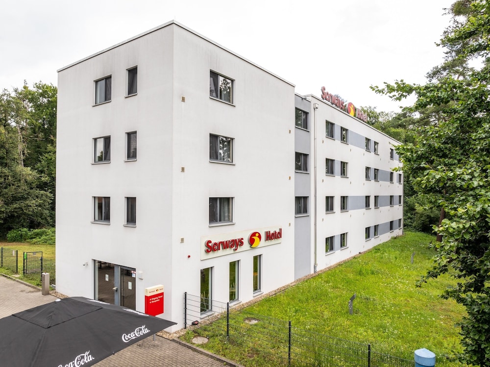 SERWAYS HOTEL BRUCHSAL WEST 4/54