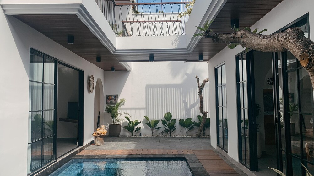 D Wina Villa Canggu 6/73