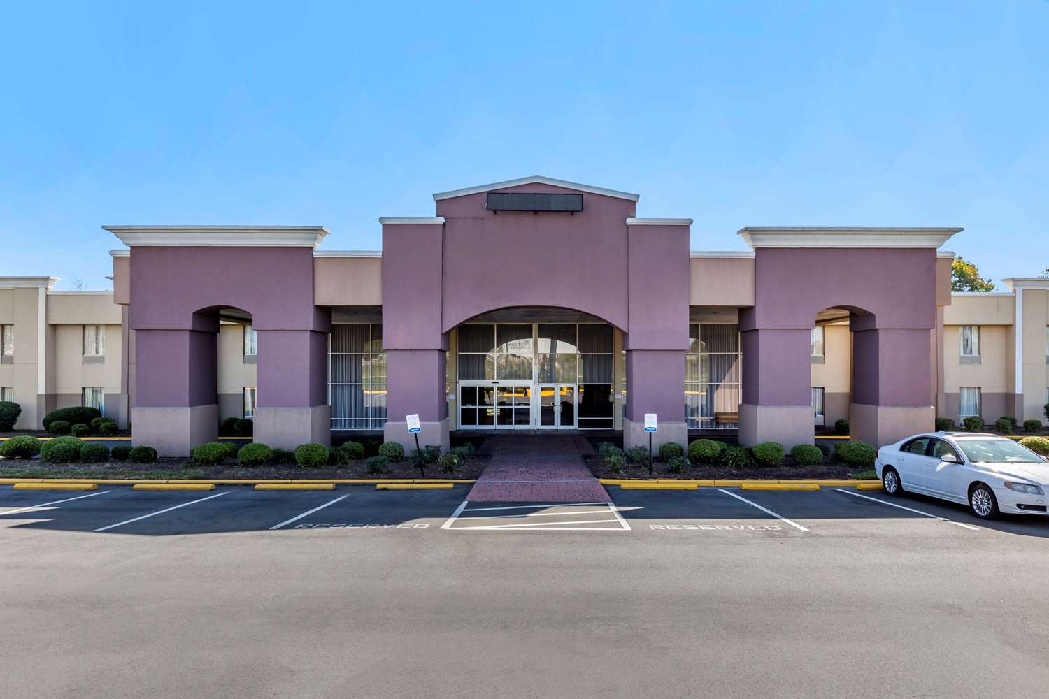 Quality Inn and Suites Greensboro High Point 44/44