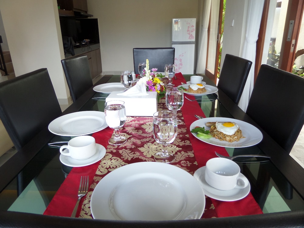 Royal Majesty Villas 51/71
