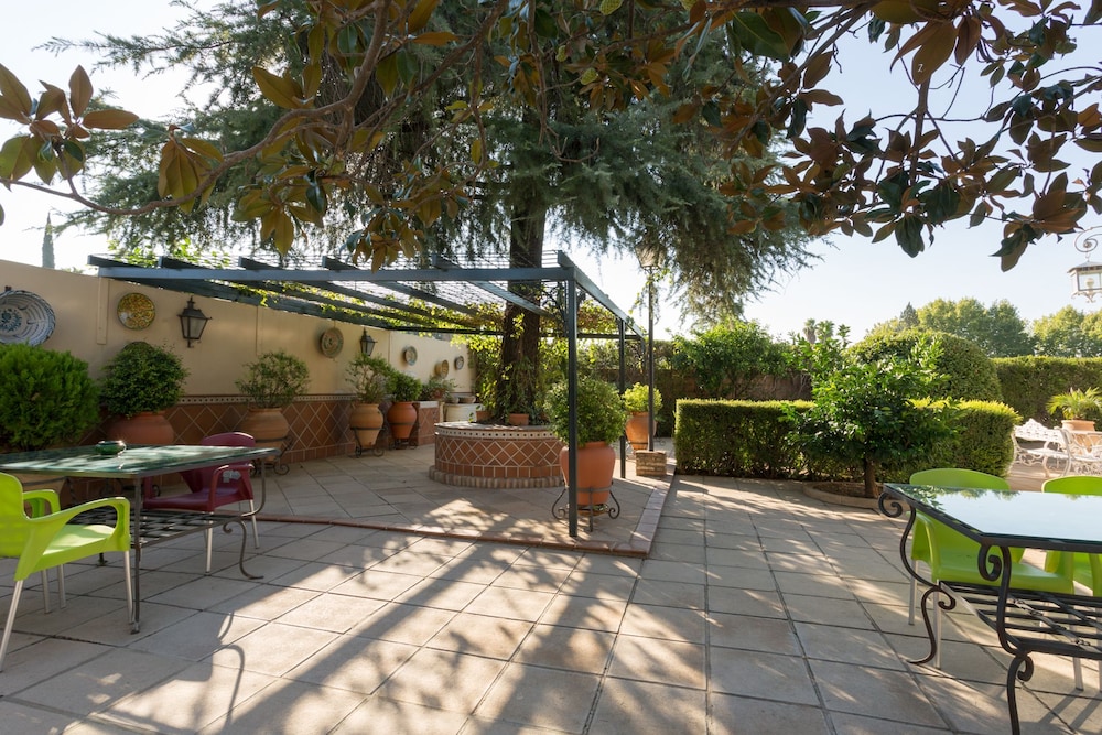 Hotel Riad Arruzafa 58/67