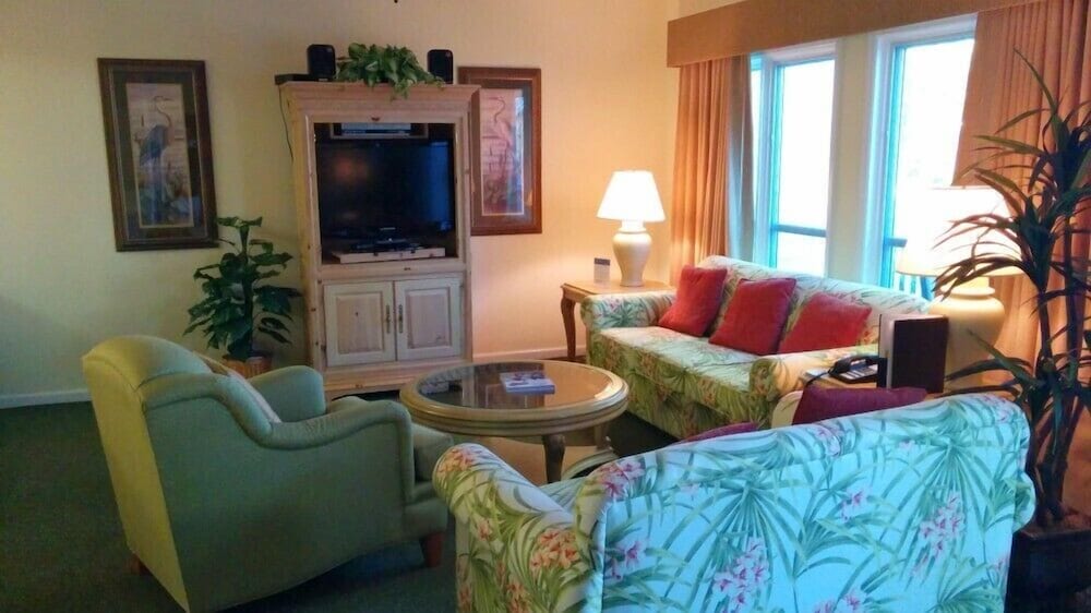 Ocean Palms Villas at Port Royal Resort 28/50