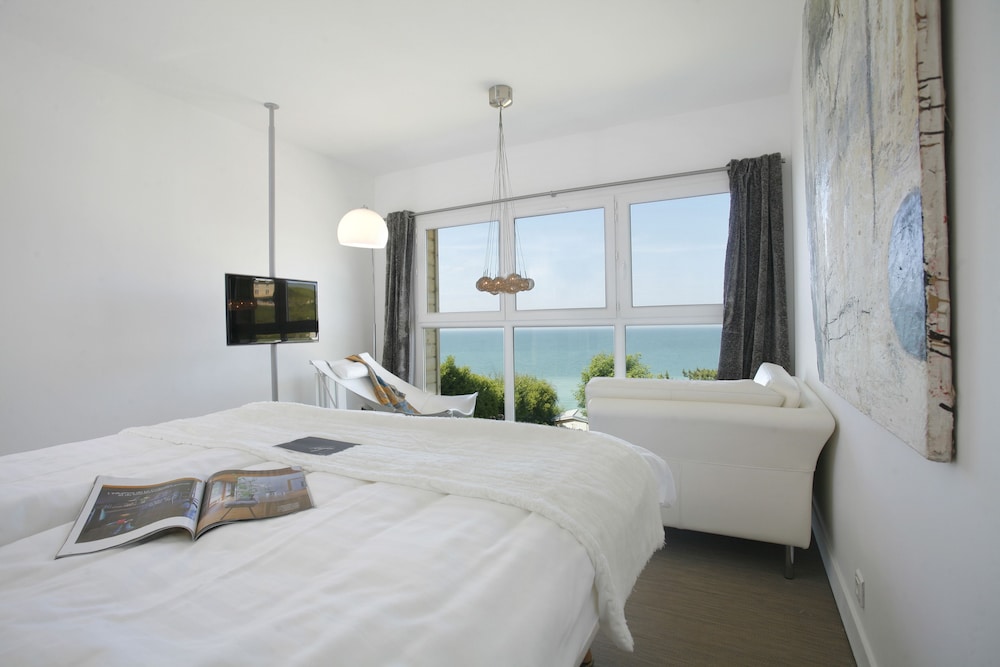Hotel The Originals Le Cise 14/74