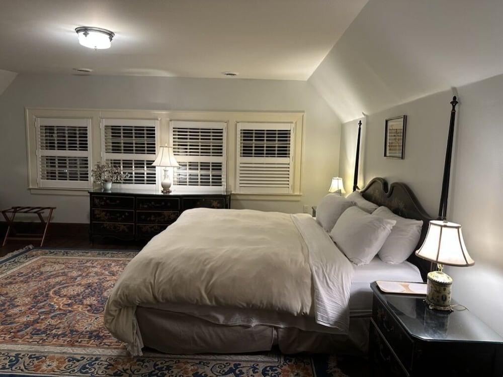 Frederick Stearns House Historic Inn 17/50