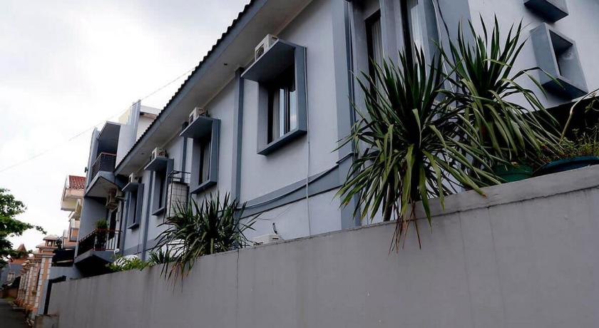 Reddoorz Plus Near Undip Tembalang 4/47