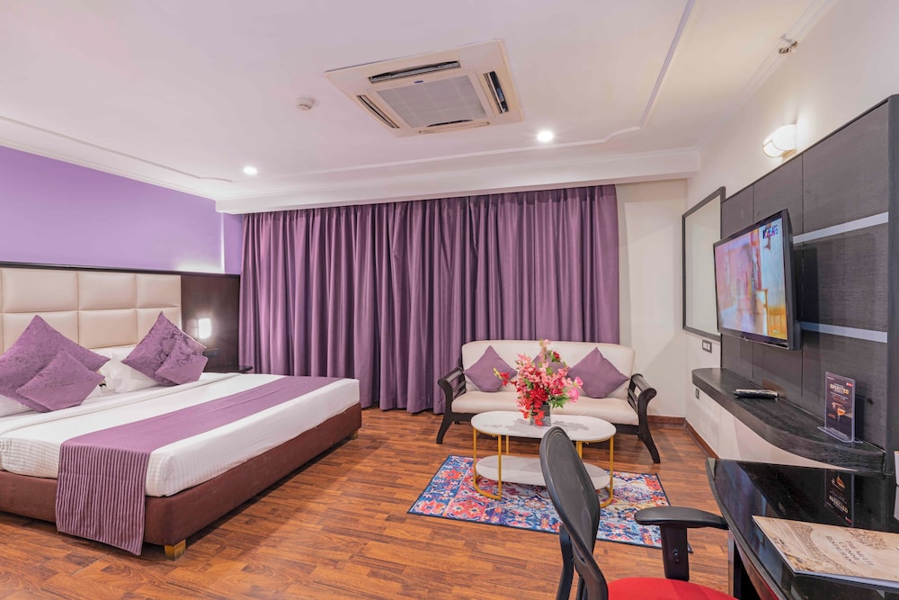 INDISMART HOTEL. 7/28