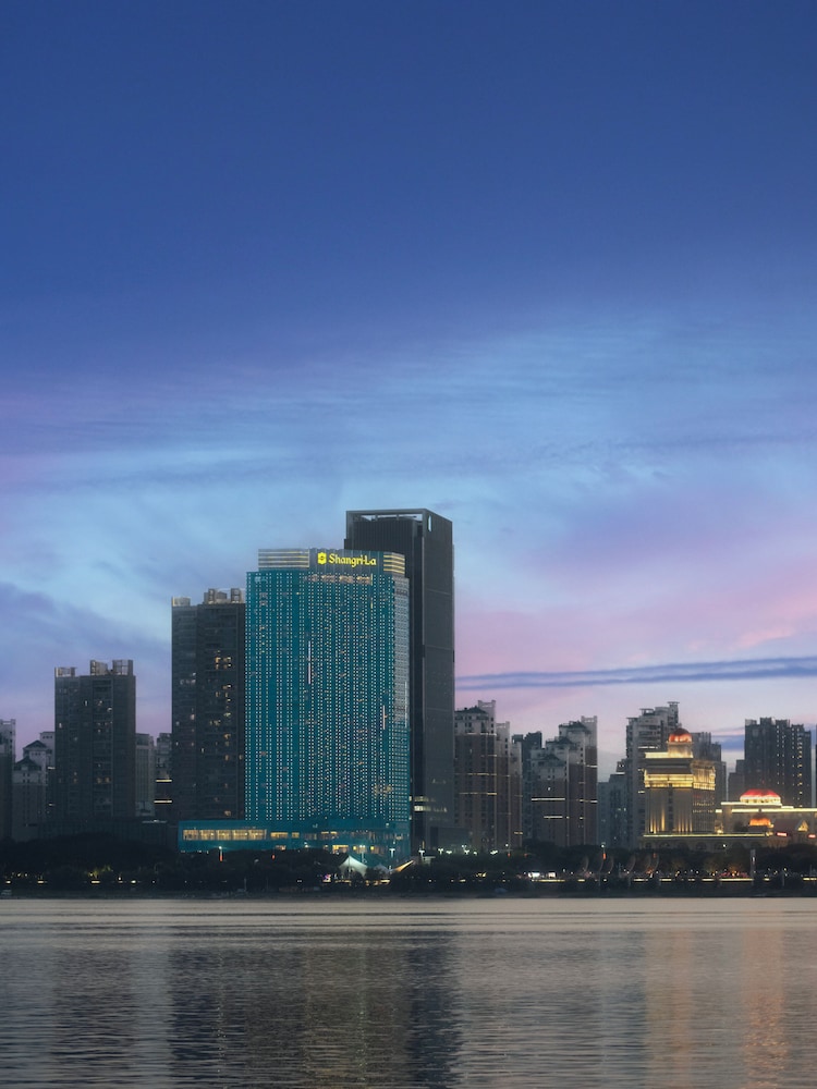 Shangri-La Nanchang 45/49
