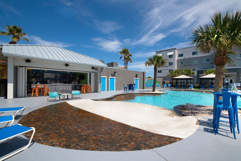 Courtyard by Marriott Galveston Island 45/50
