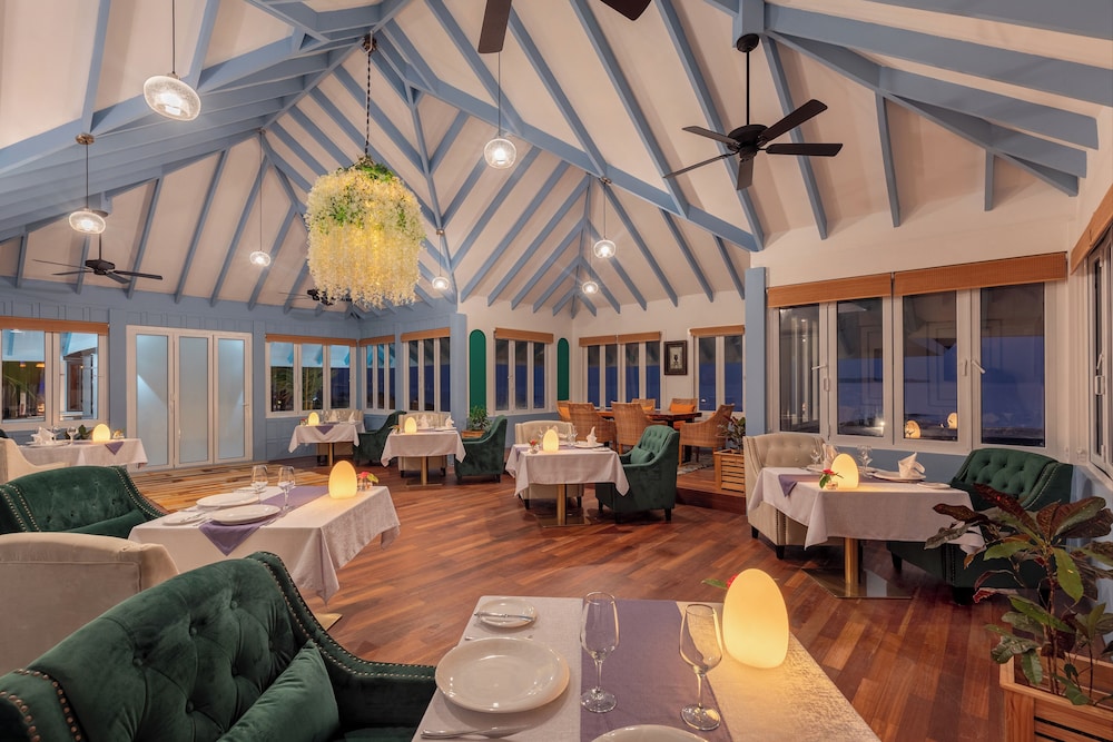 Dhigufaru Island Resort 49/62