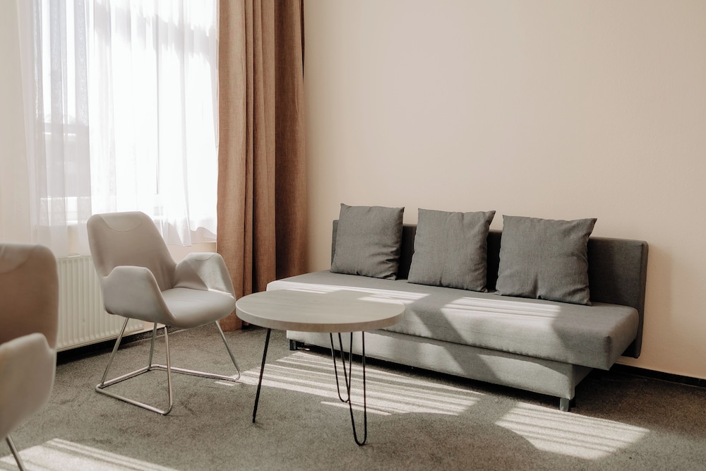 PARKHOTEL LINGEN AM MARKT 42/62