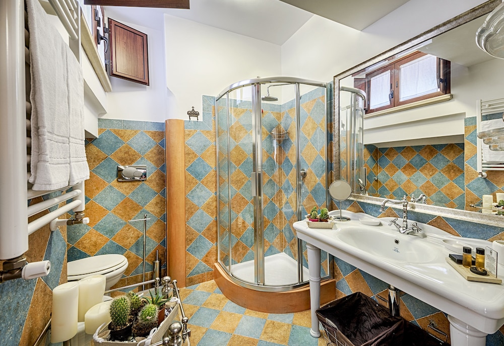 Relais 147 47/49