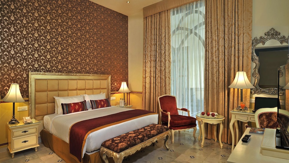 Rajasthali Resort And Spa 10/38