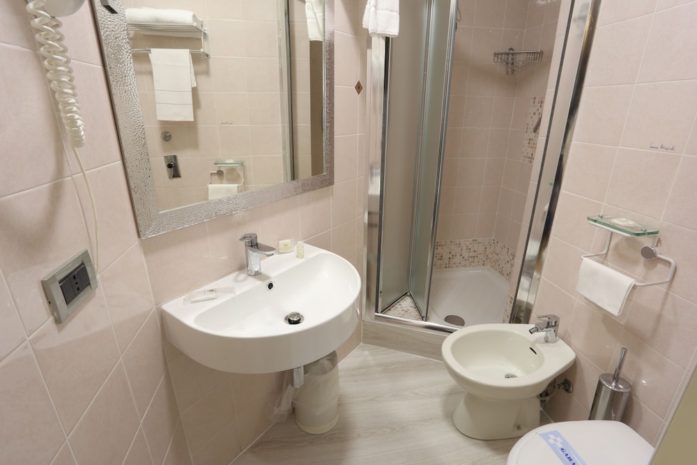 Hotel Piacenza 25/47