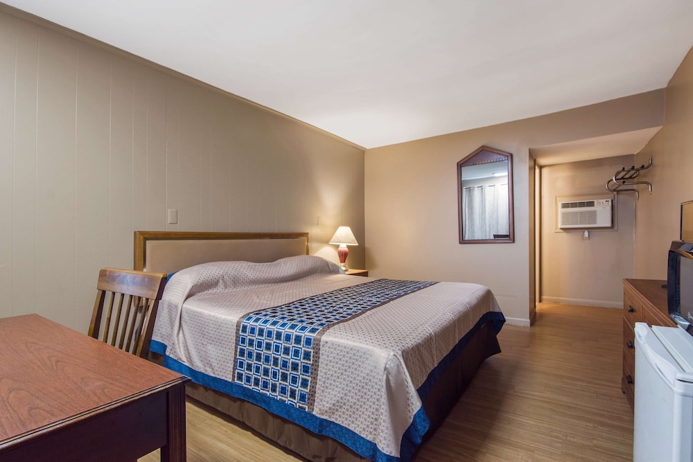 KNIGHTS INN AMSTERDAM 9/23