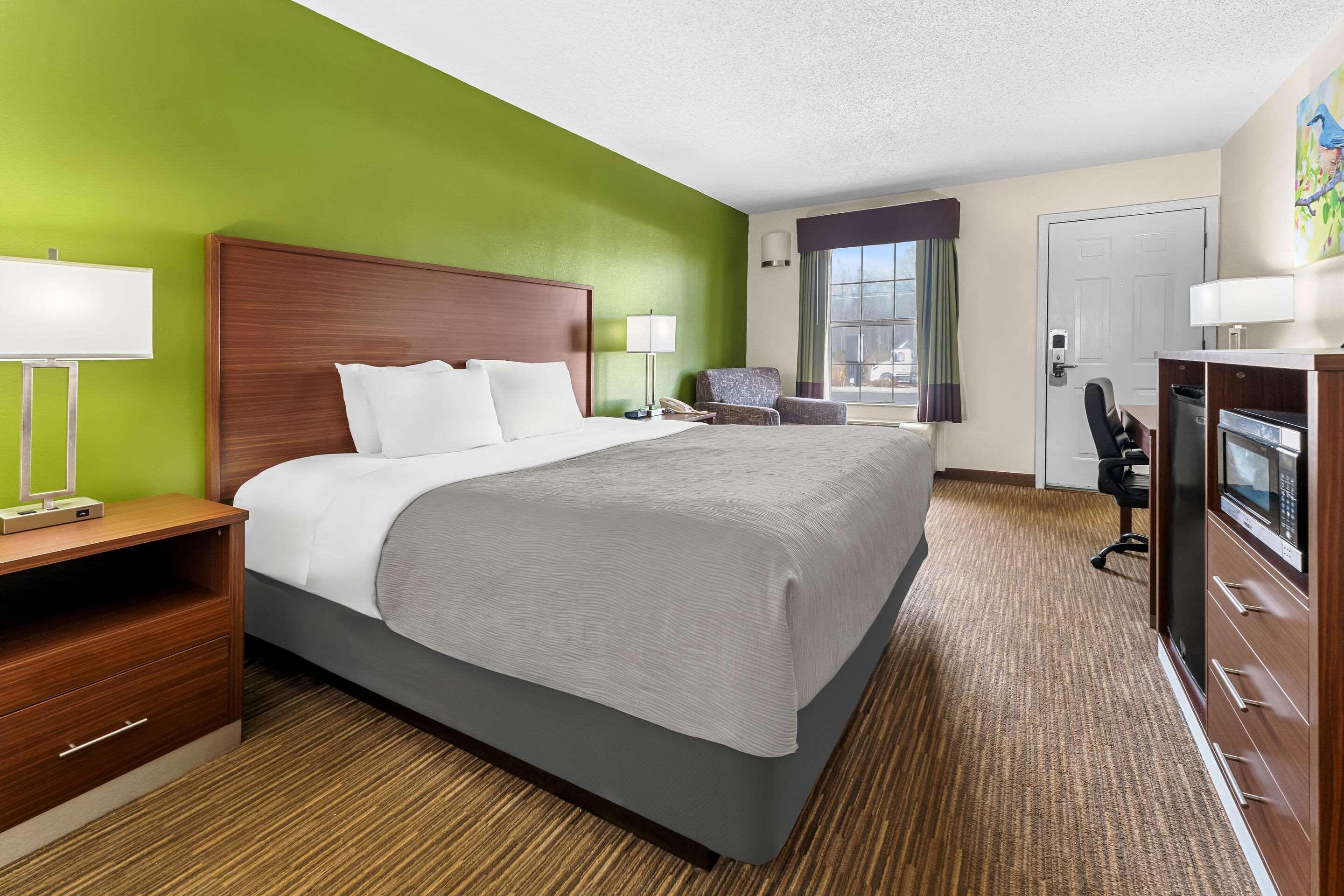 Room, Double Bed