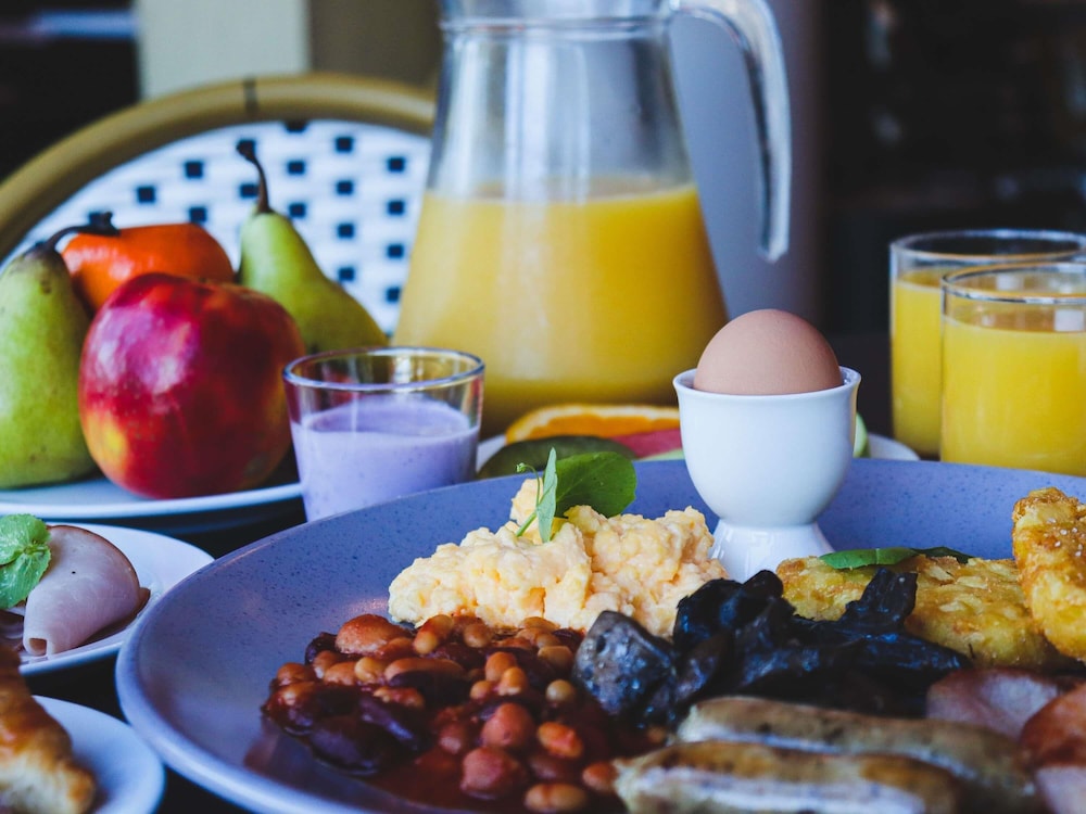 NOVOTEL BRISBANE AIRPORT 28/50