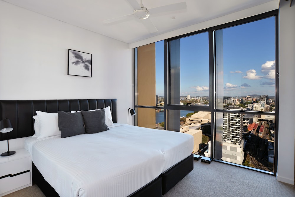 Hope Street Apartments by CLLIX 12/50