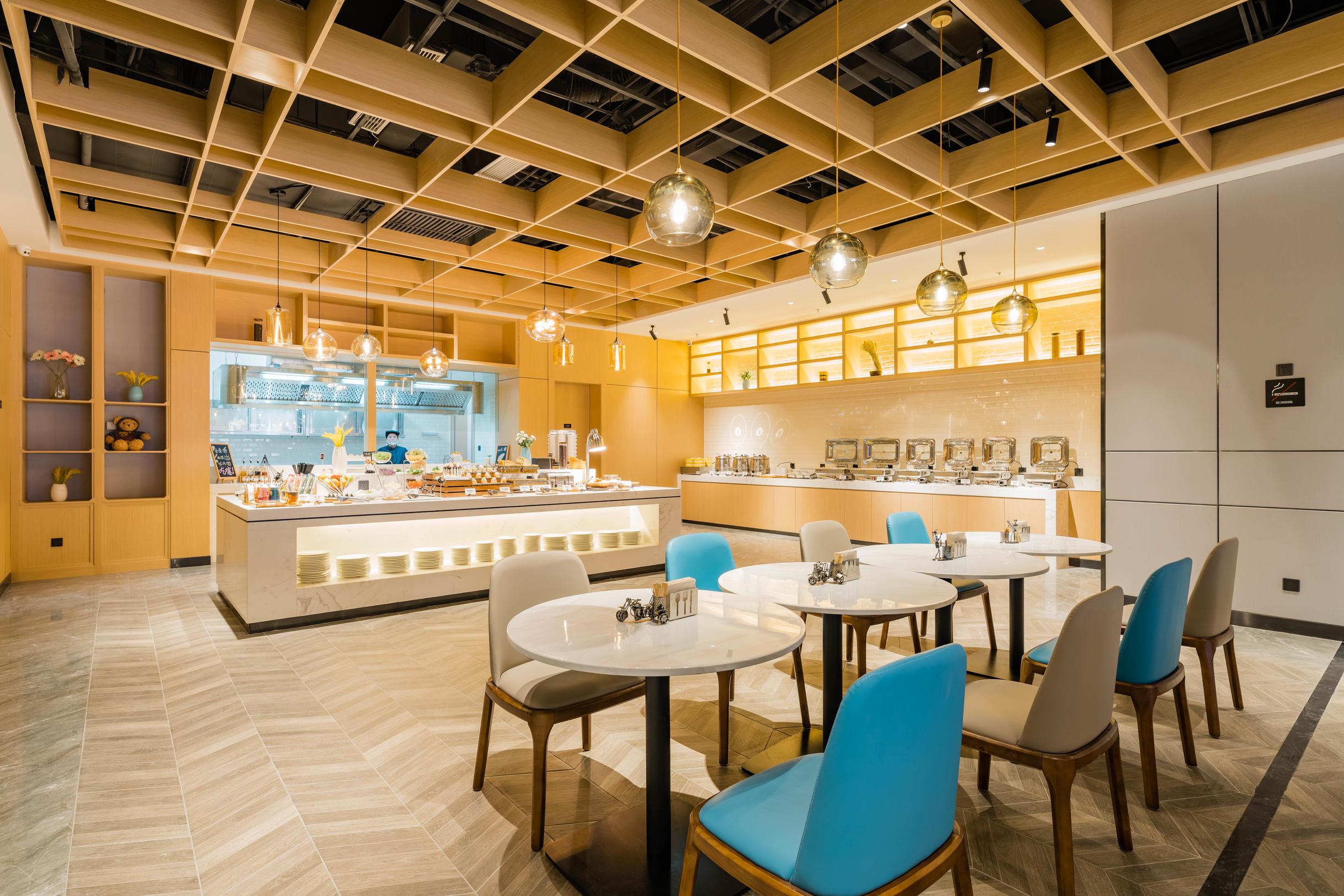Atour Hotel (Xuzhou Global Harbor) 25/31
