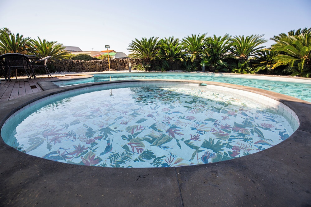 Libentia Hotel and Pool Villa 25/50