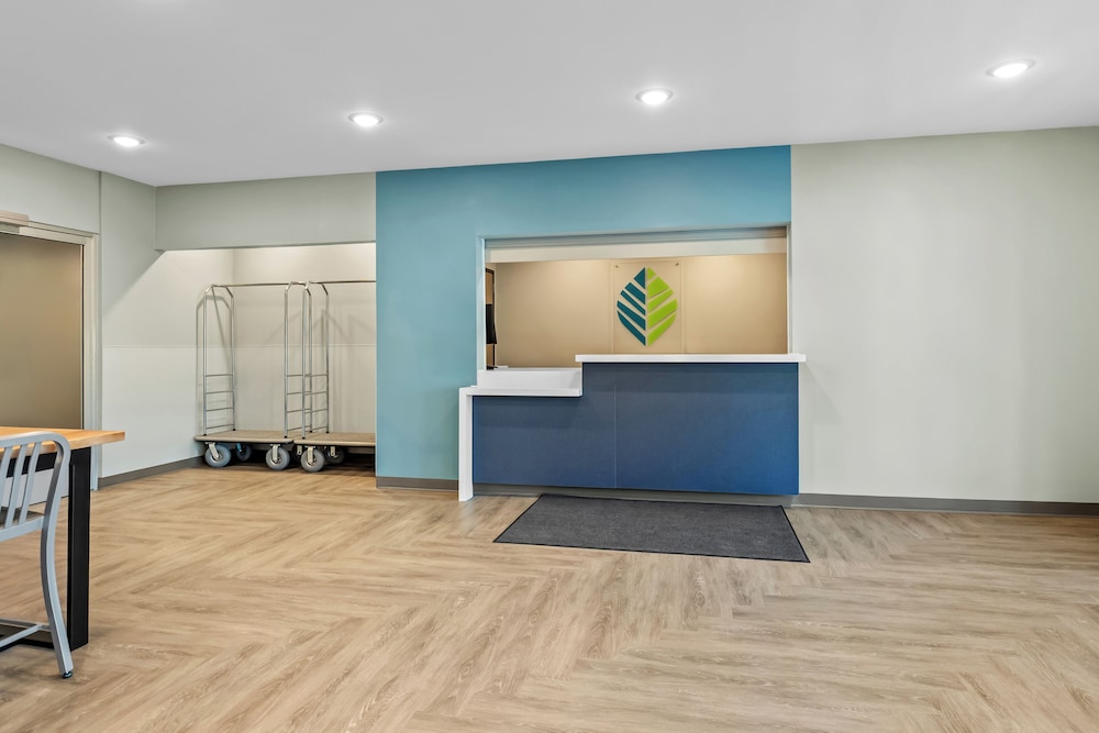 WoodSpring Suites Petersburg near Fort Lee 10/54