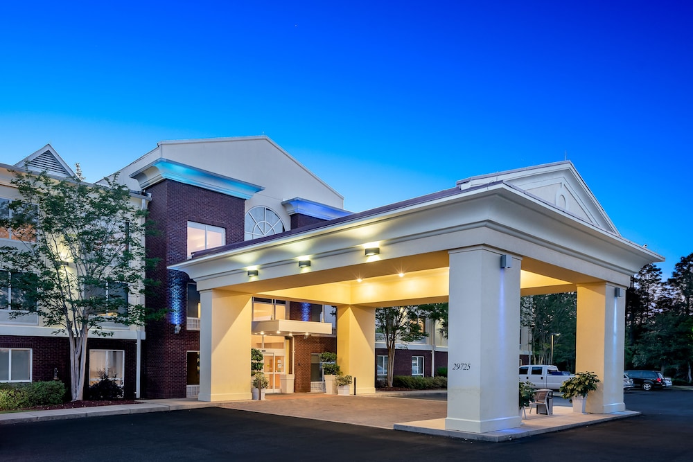 Holiday Inn Express Hotel & Suites Daphne 2/74