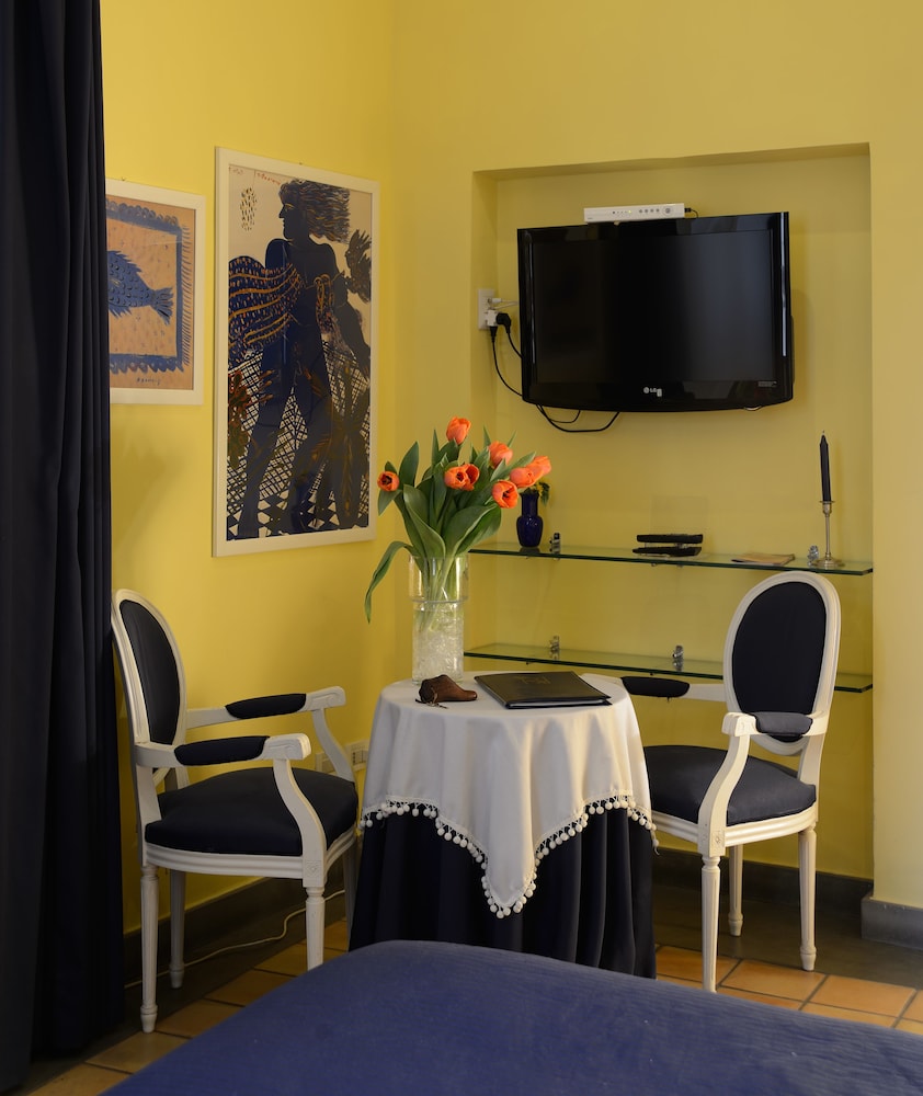 Hotel Locanda Cairoli 39/50