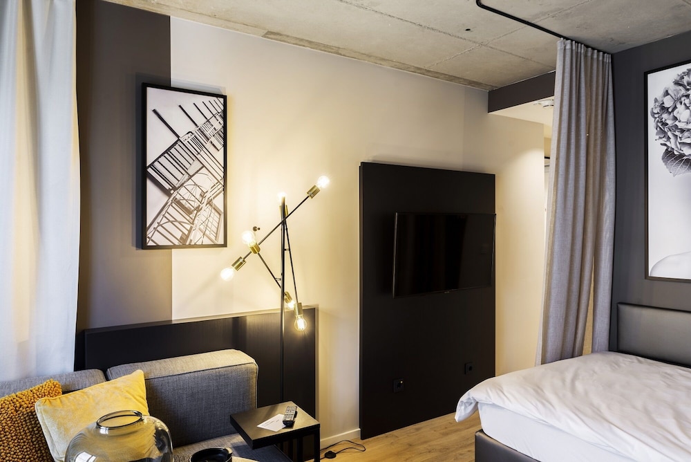 numa Stark Rooms & Apartments 13/63