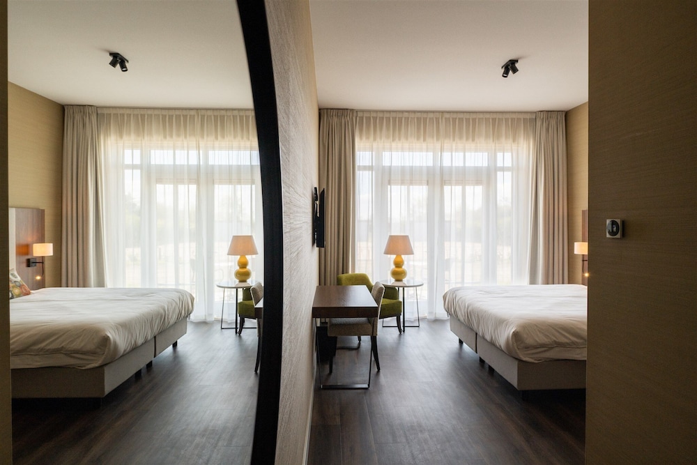 Hotel Ter Zand - Handwritten Collection 13/50