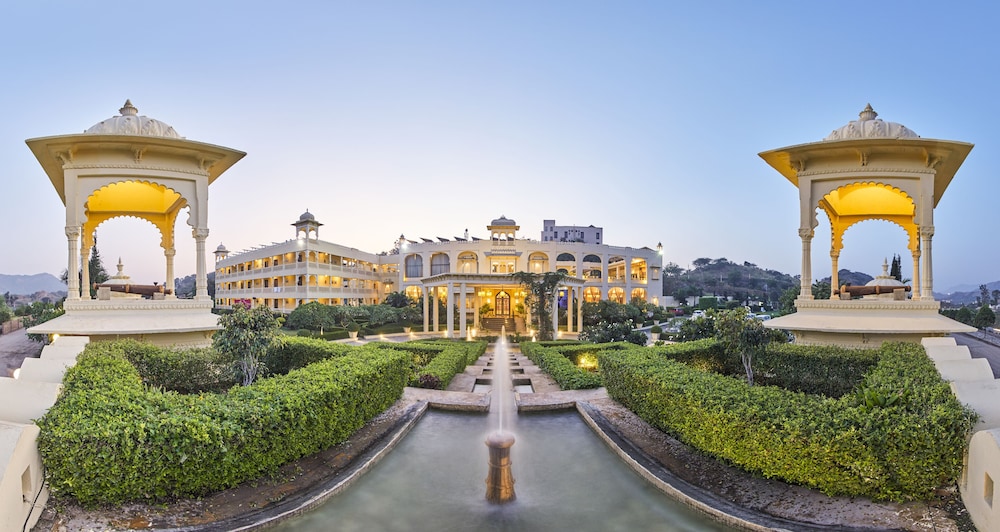 Club Mahindra Udaipur 31/38