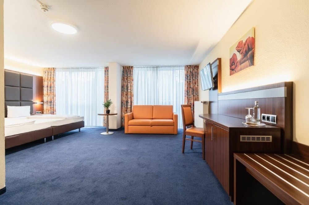 Panoramahotel am Rosengarten 20/50