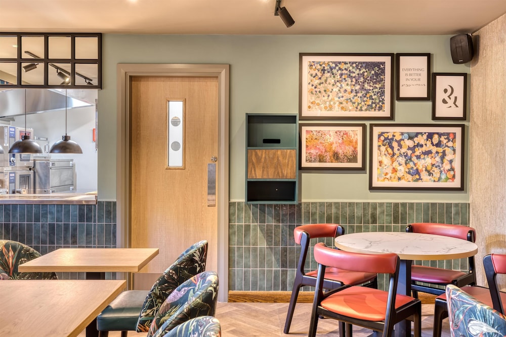 Premier Inn Liverpool (Tarbock) 17/28