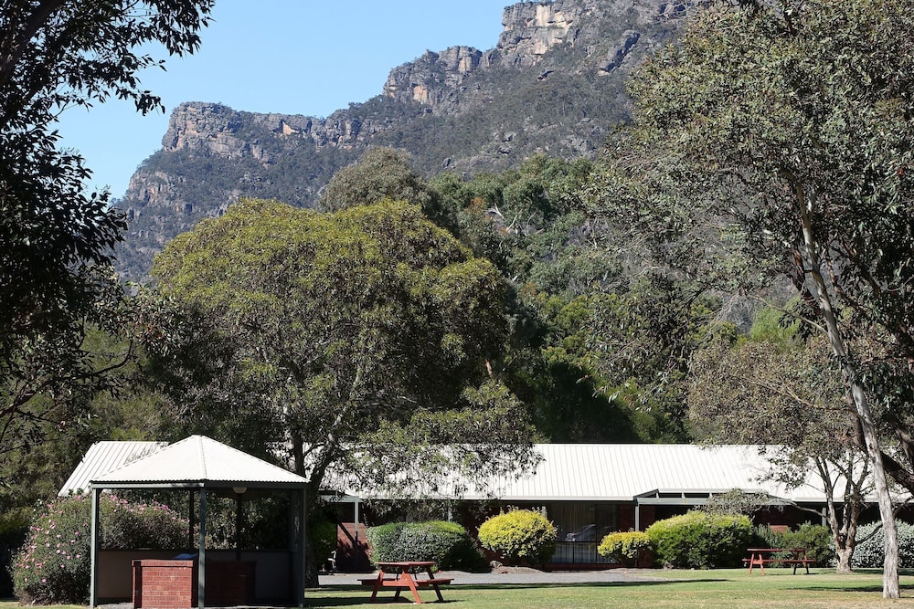 Pinnacle Holiday Lodge 28/52