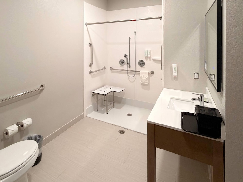 Mainstay Suites - Oklahoma City Airport 54/56