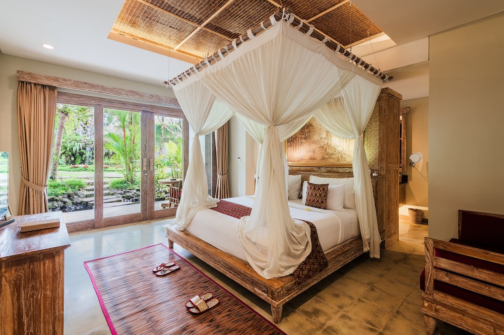 The Udaya Resort Spa 20/74