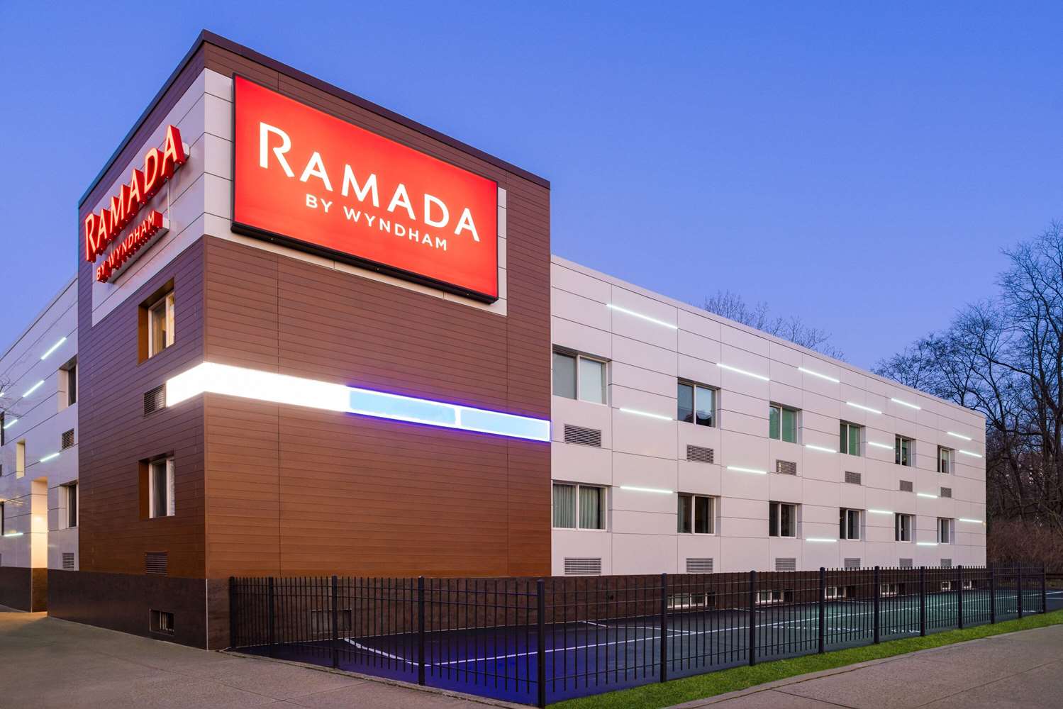 Ramada by Wyndham Bronx in NEW YORK - NY