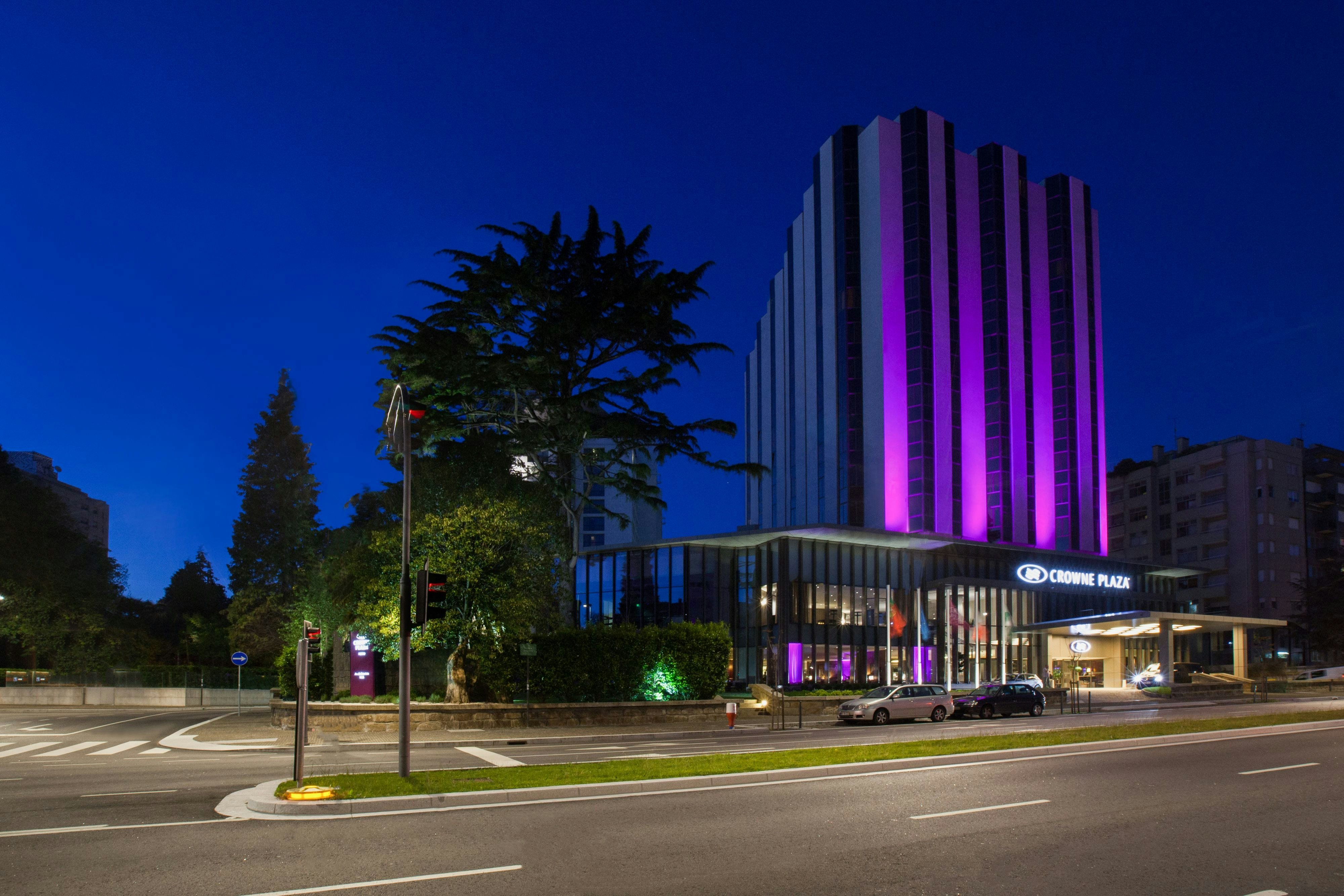Crowne Plaza Porto 44/50