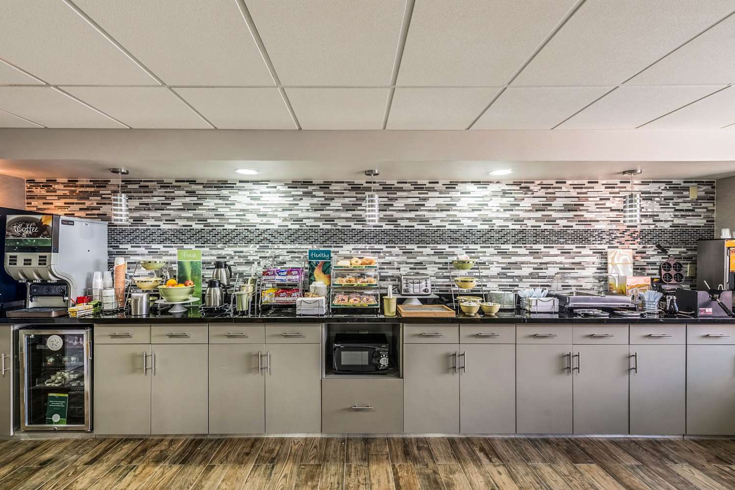 Quality Inn Grove City - Columbus South 10/12
