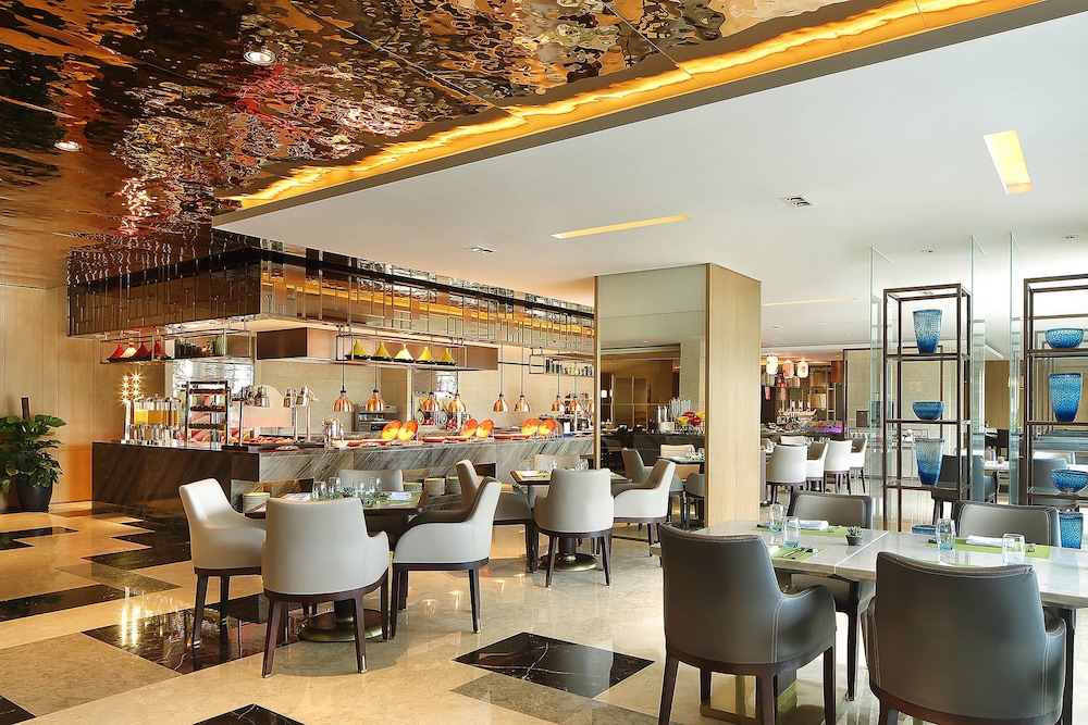 Sheraton Grand Hangzhou Binjiang Hotel 39/55