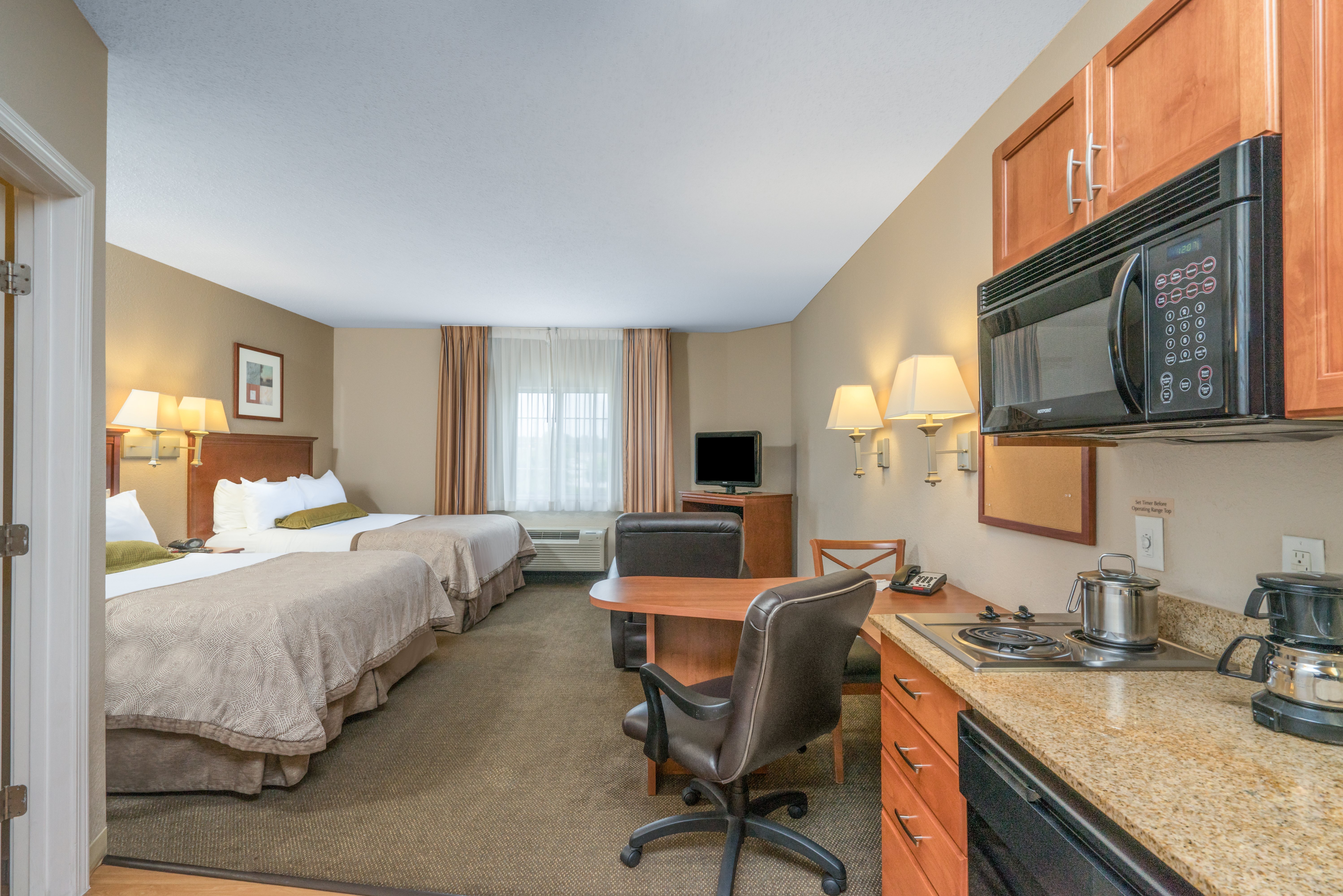 Candlewood Suites New Bern 25/75