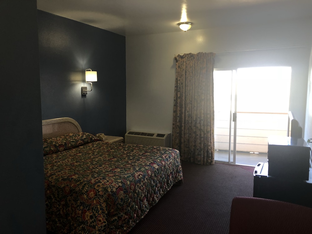 Moonlite Inn Redondo Beach 27/50