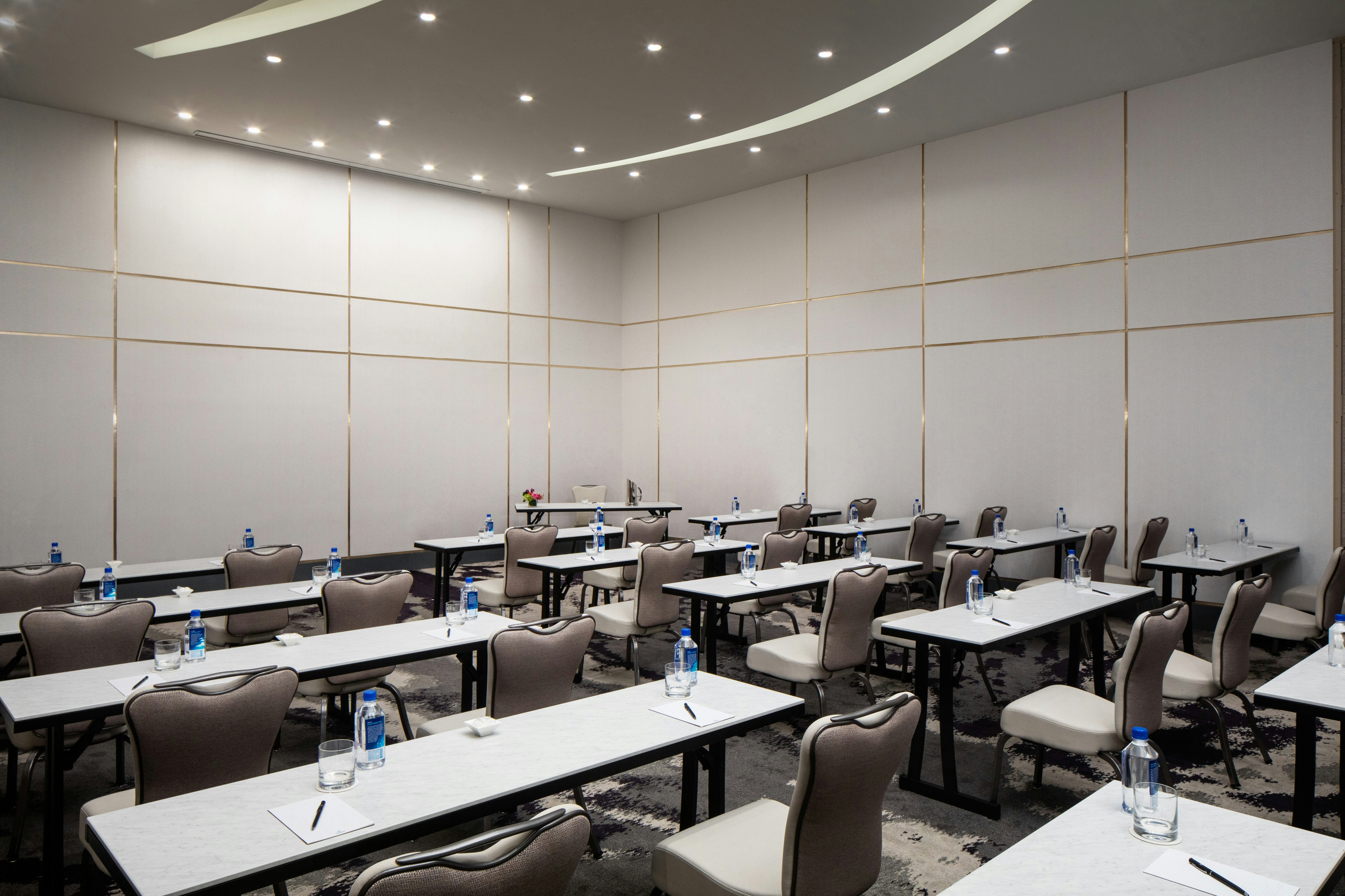 Hilton Aventura Miami 57/67