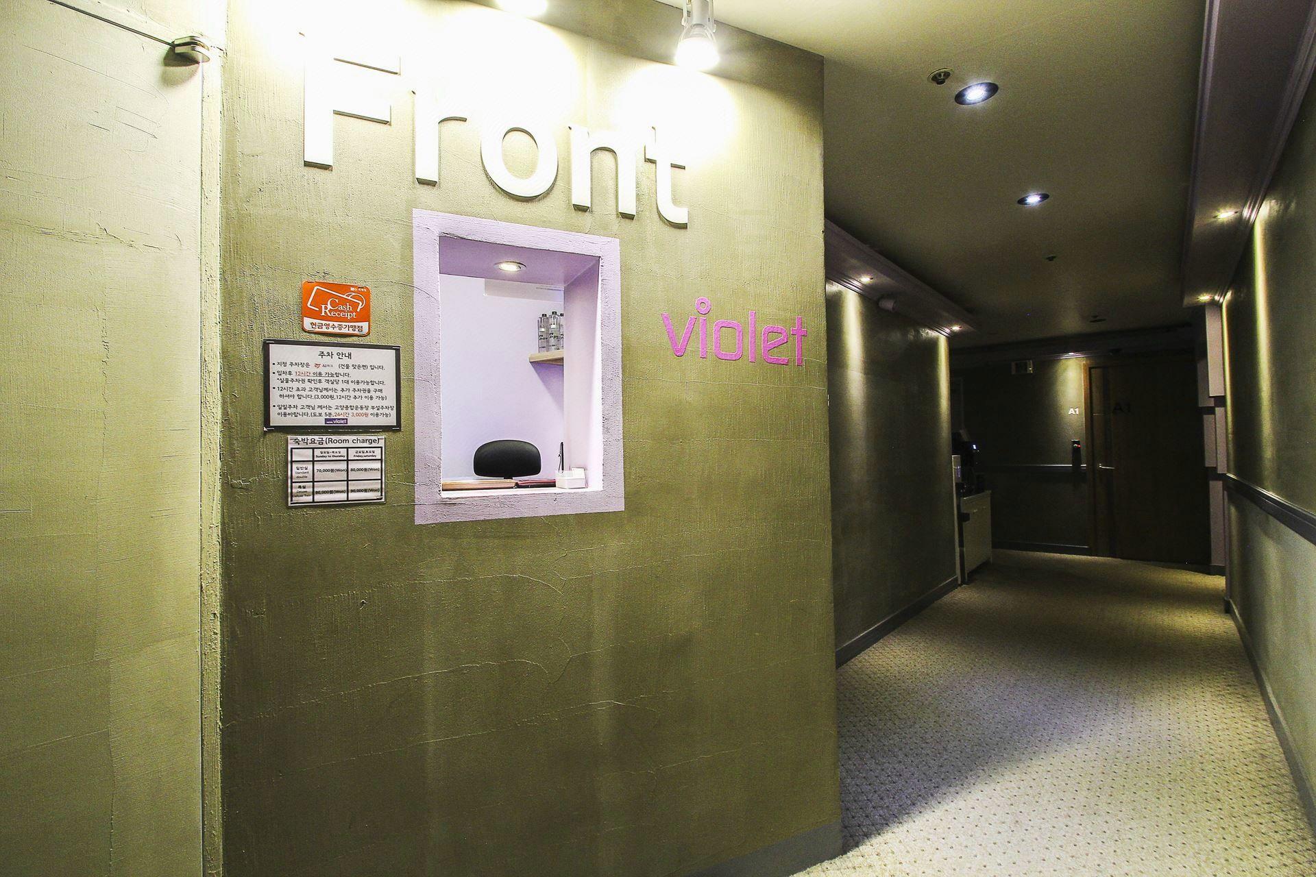Hotel Violet 26/40