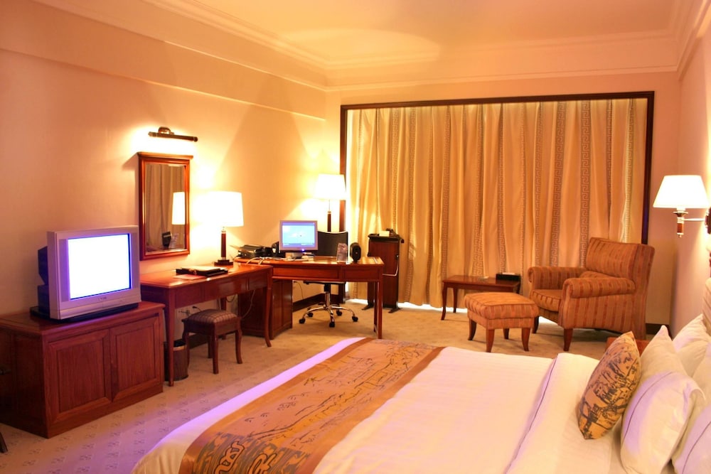 Fangzhong Sunshine Hotel 10/20
