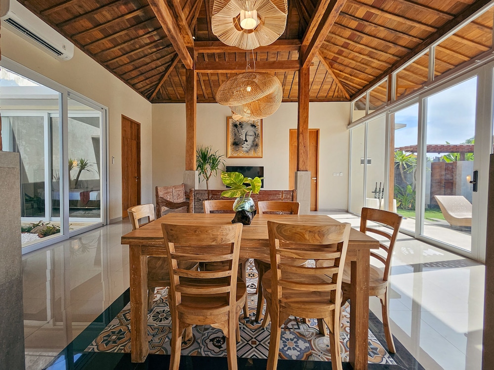 Svarna Suite Seminyak 48/62