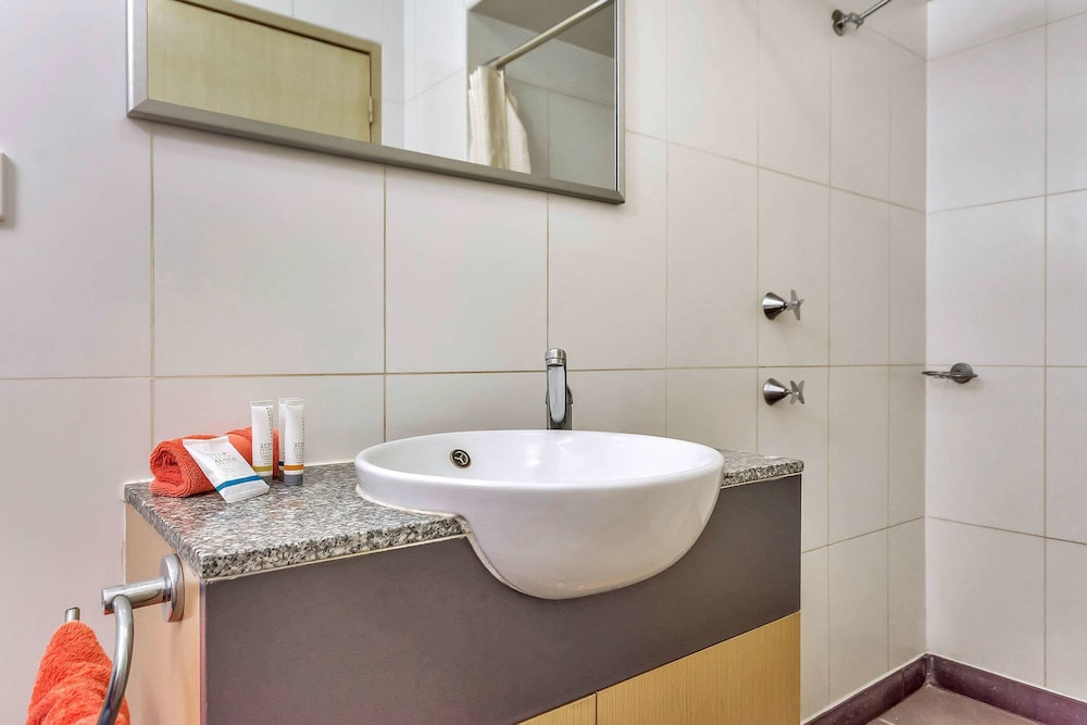 Econo Lodge Karratha 25/50