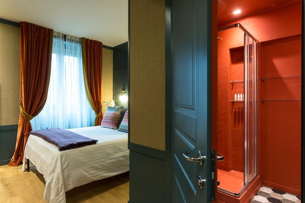 Living Suites by Brera Apartments 17/37