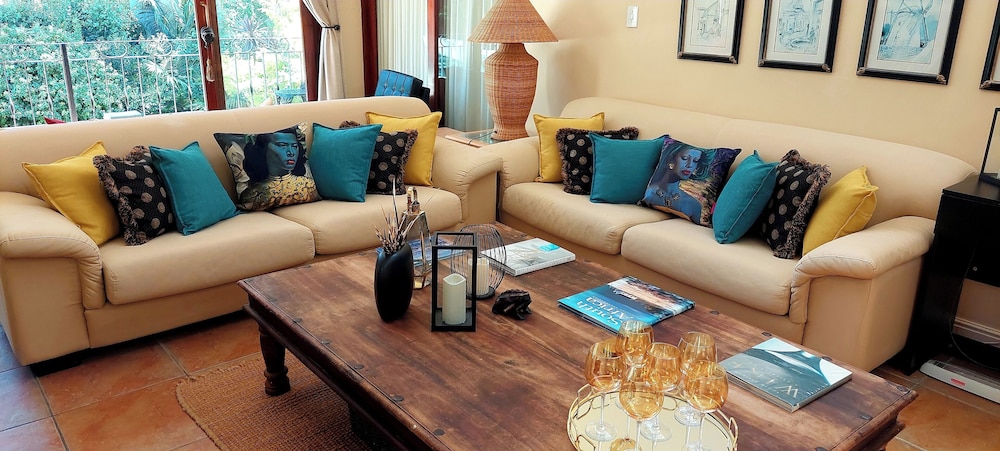 Riversong Guest House 48/76