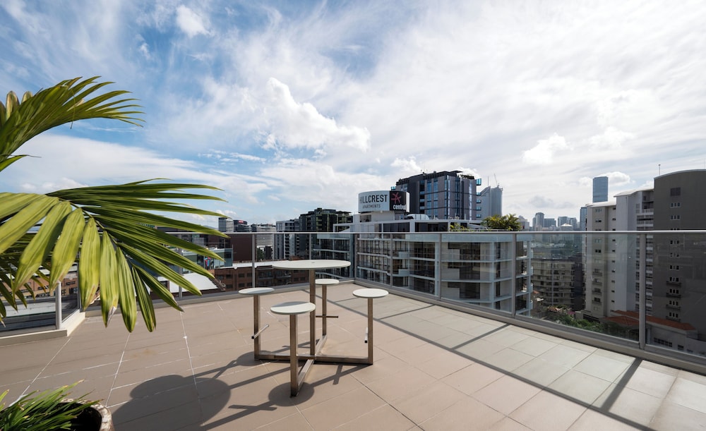 Hotel Diana South Brisbane 26/39