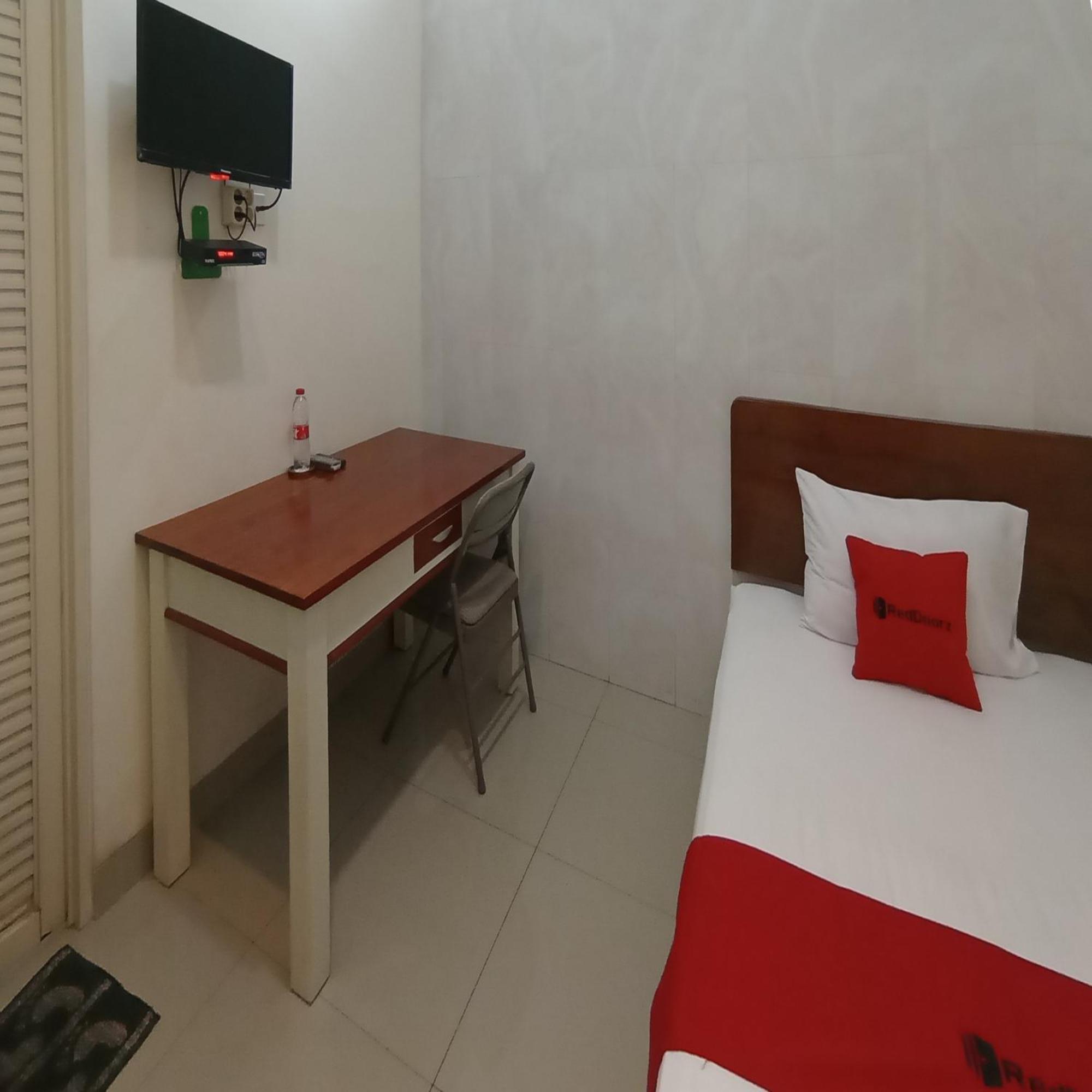 OYO 3314 Syariah House 37/50